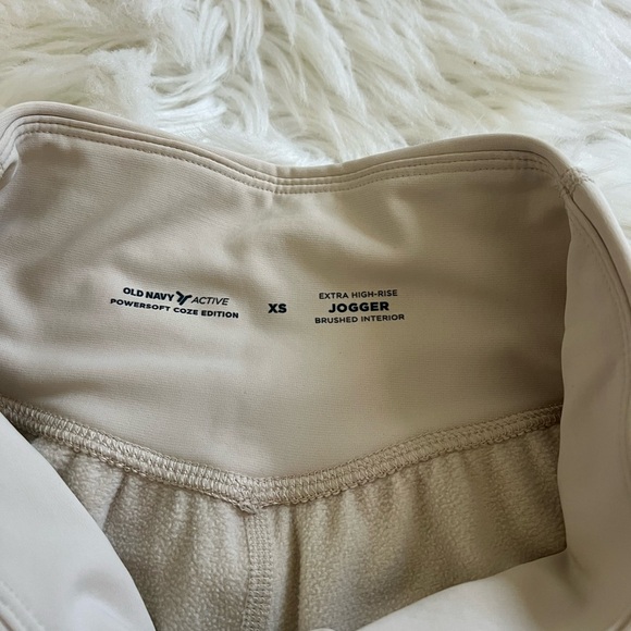 Old Navy Active Women's High-Rise Jogger Pants - Picture 9 of 11